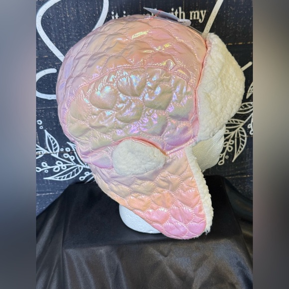 Cat & Jack Iridescent Hearts Fleece Flapper Hat - Picture 6 of 6